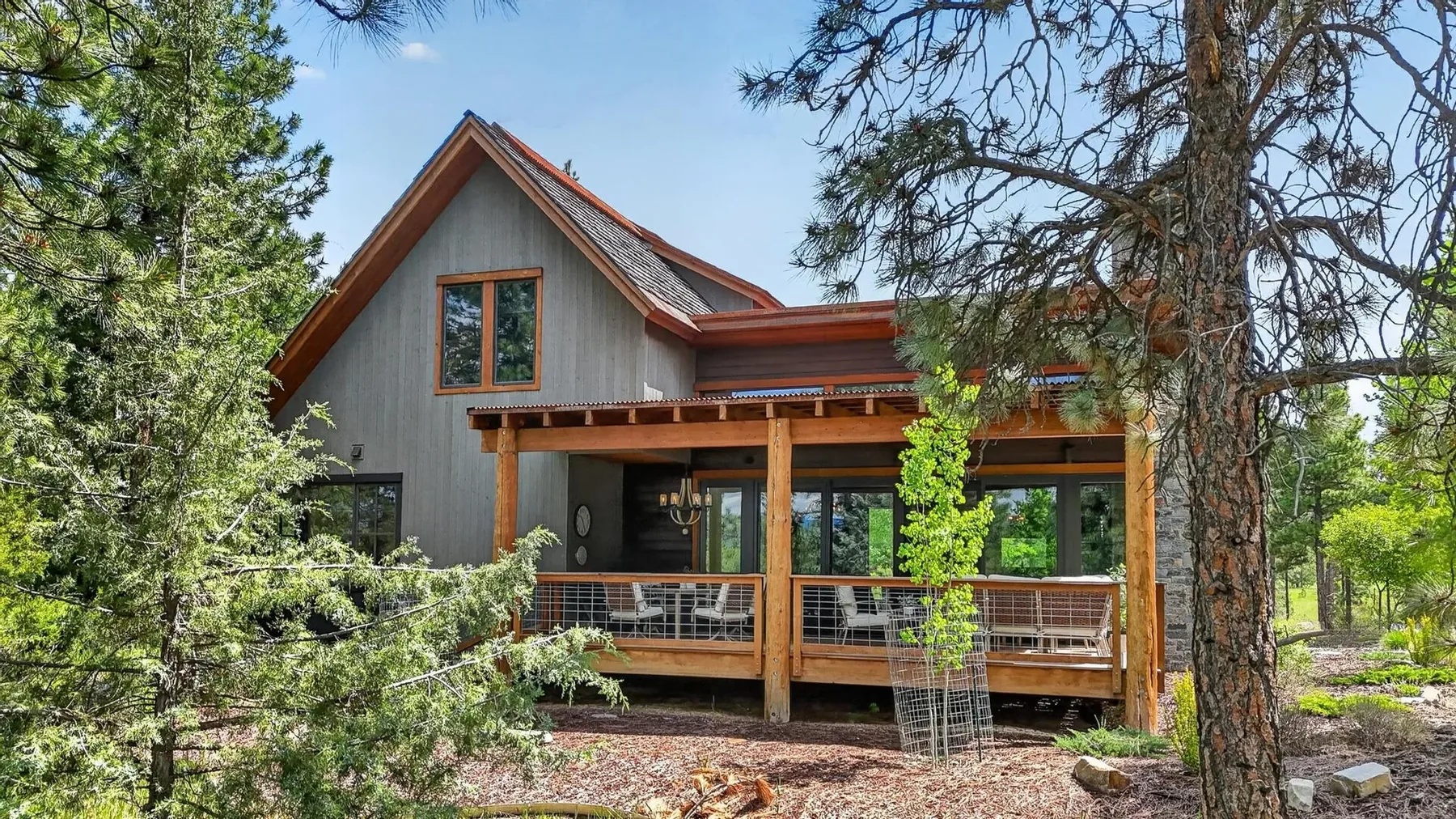 343 Glacier Peaks Road exterior